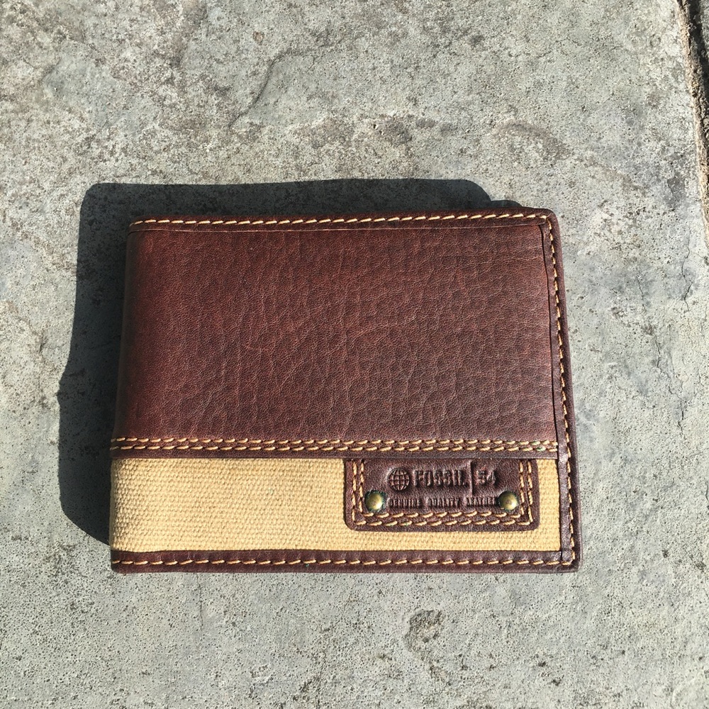 Fossil Wallet